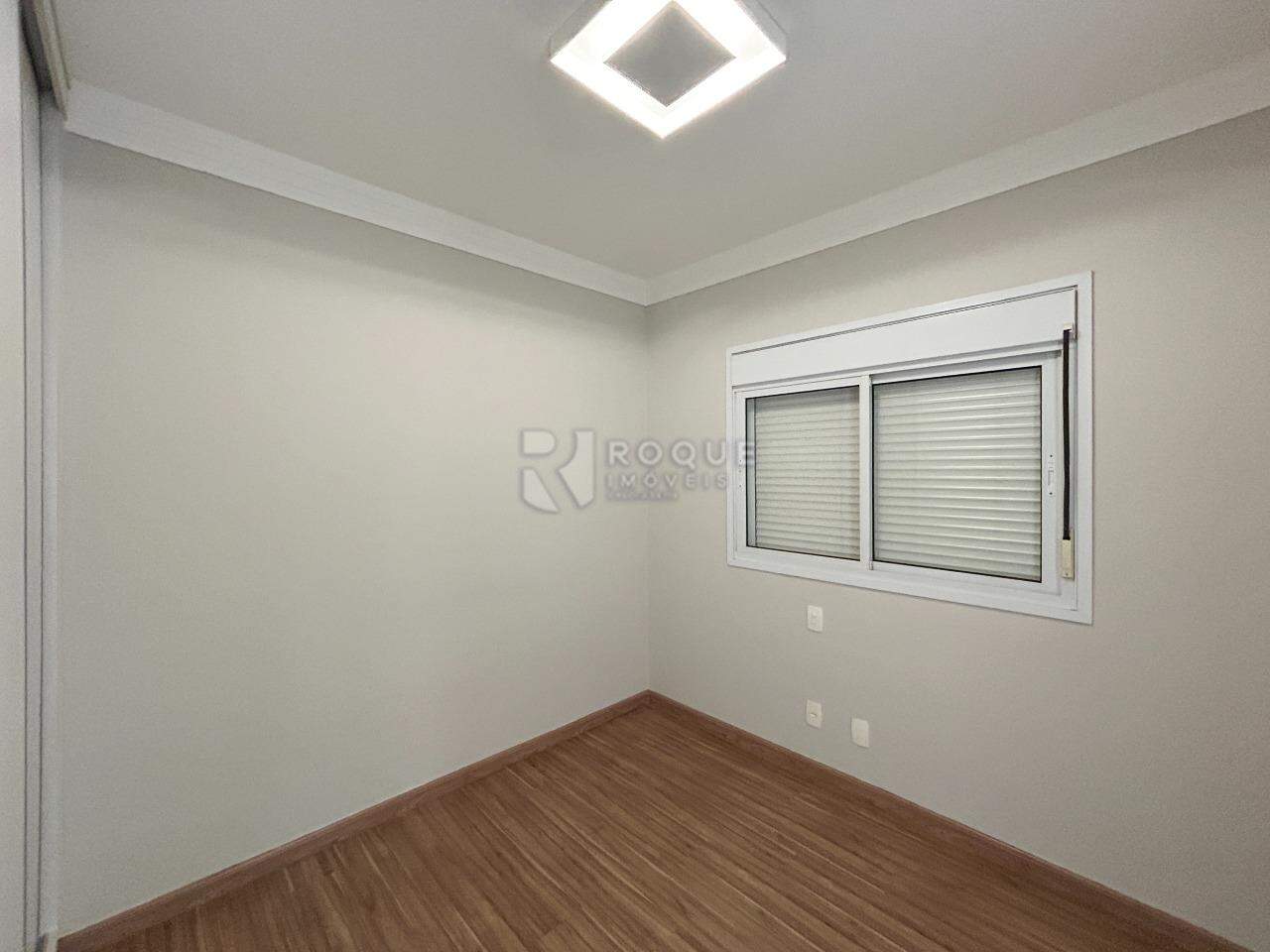 Apartamento para aluguel no bairro Jardim Aquárius: Suíte 1
