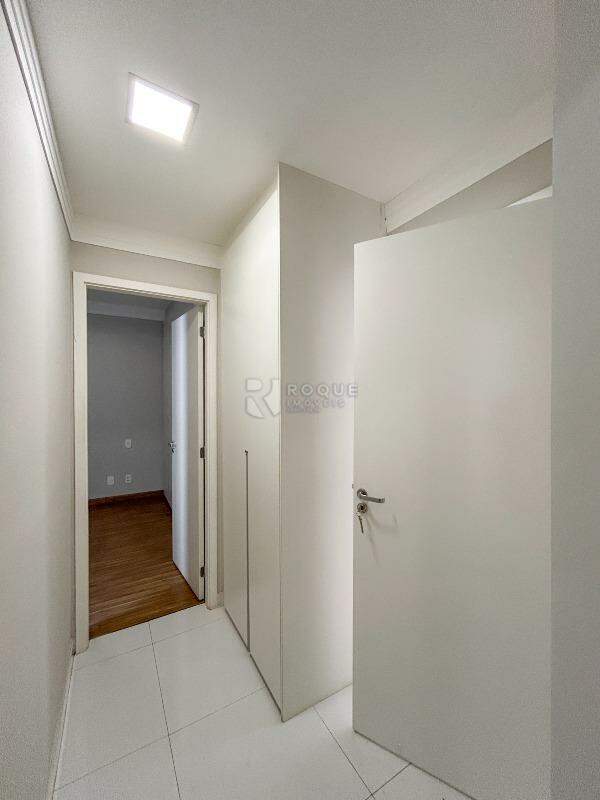 Apartamento para aluguel no bairro Jardim Aquárius: Hall