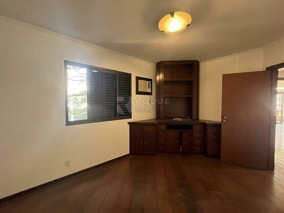 Apartamento para aluguel no bairro Centro: Escritório