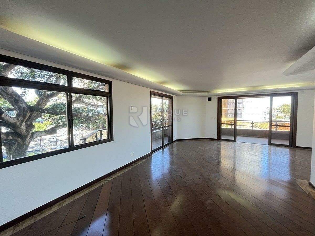 Apartamento para aluguel no bairro Centro: Sala