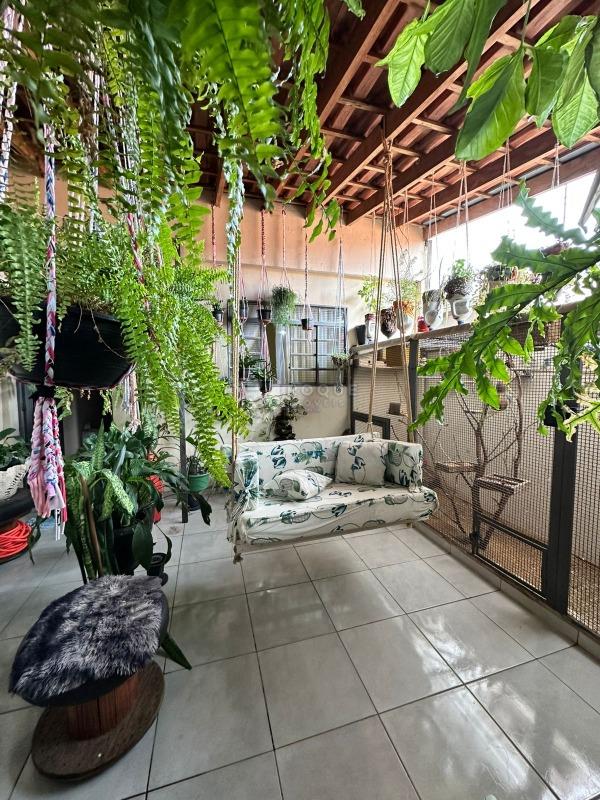 Casa Residencial à venda no bairro Jardim Boa Esperança: Garagem