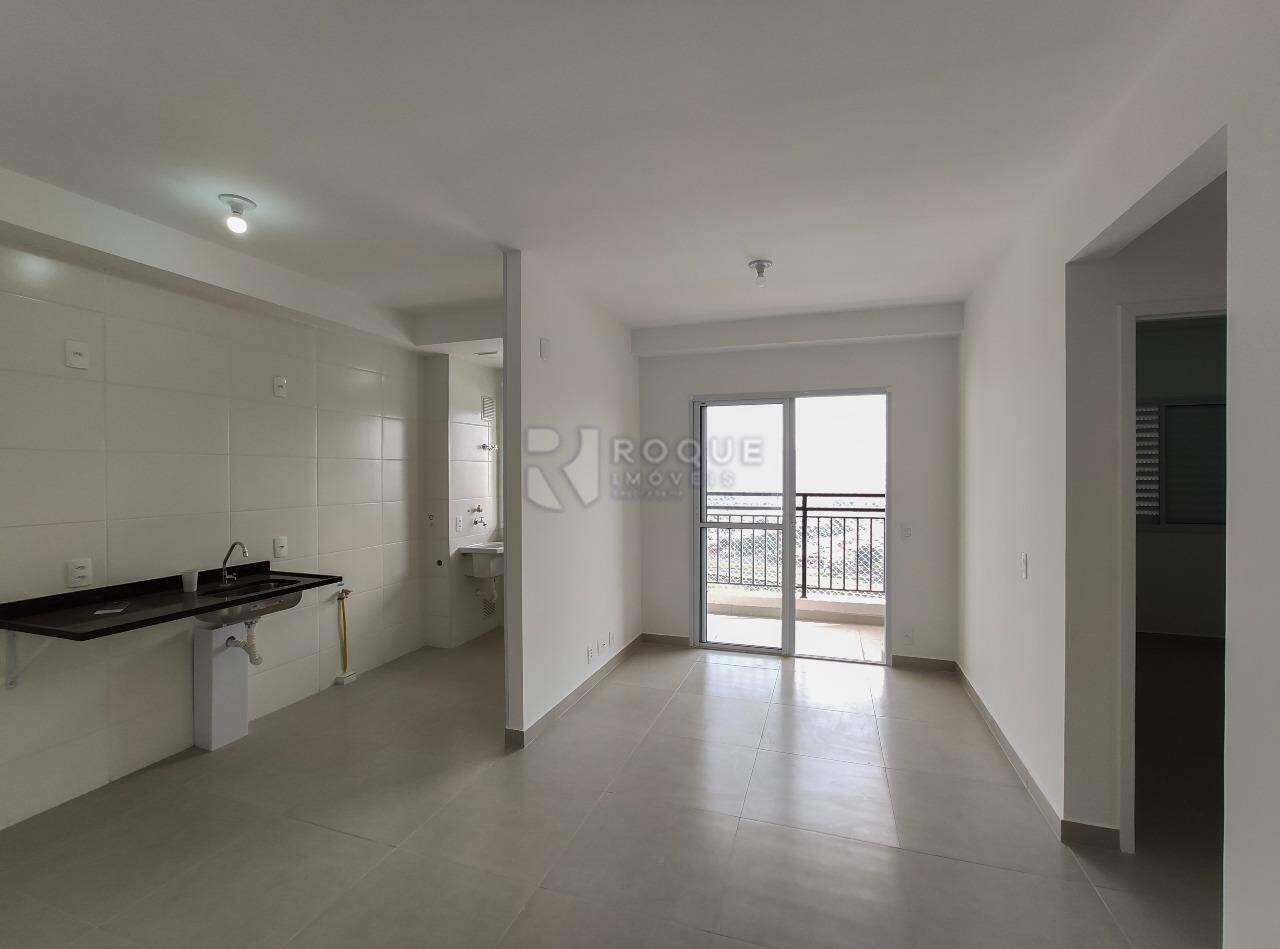 Apartamento para aluguel no bairro Jardim Santa Adélia: Sala / Cozinha 
