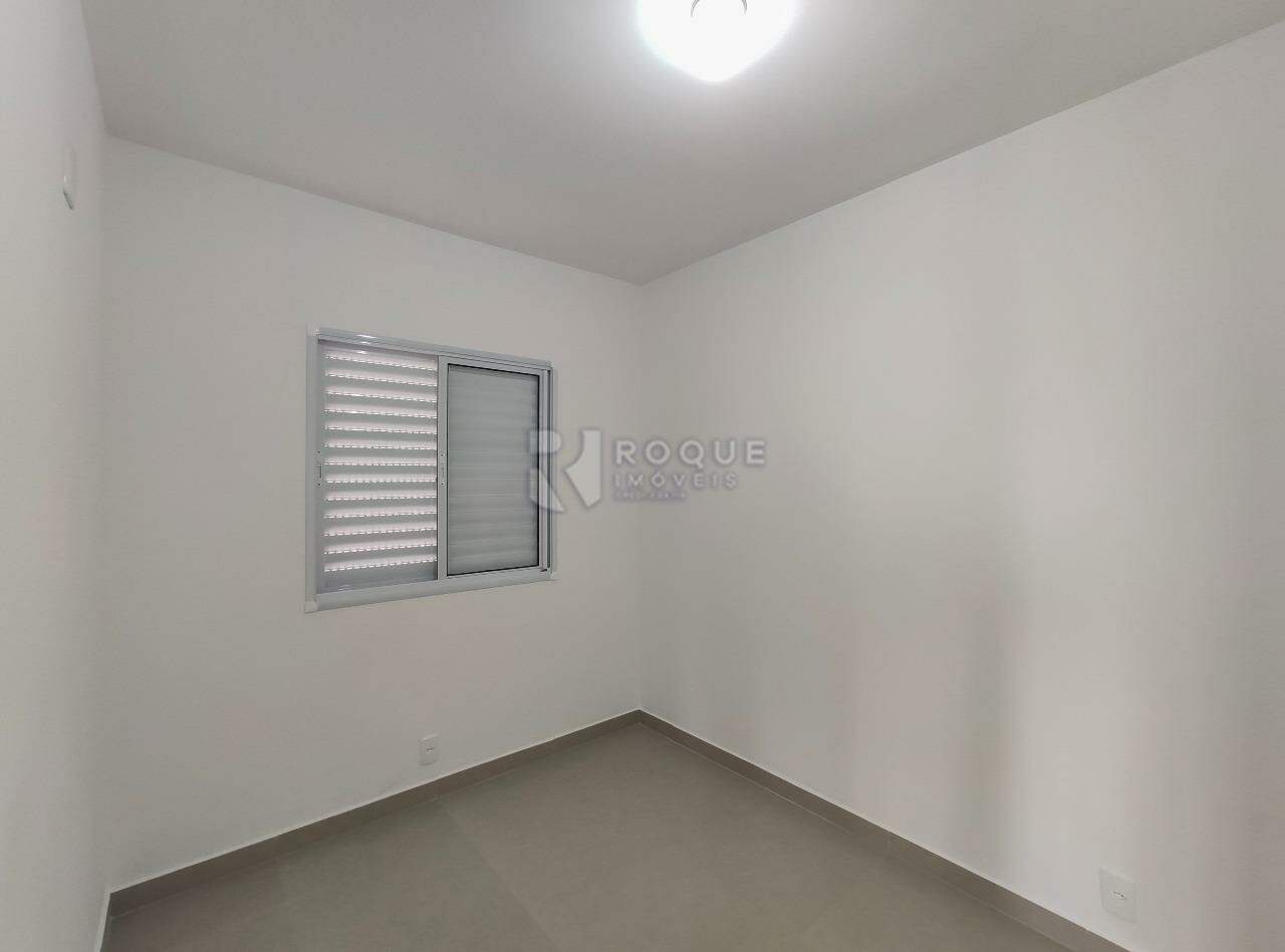 Apartamento para aluguel no bairro Jardim Santa Adélia: Dormitório 2