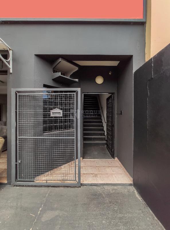 Prédio Comercial à venda no bairro Vila Claudia: Acesso 