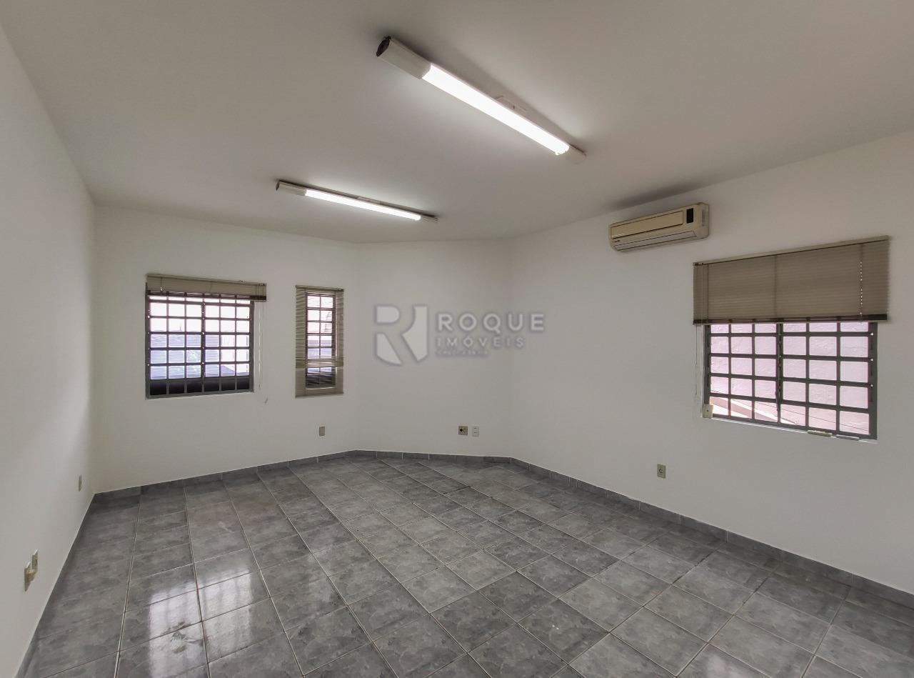 Prédio Comercial à venda no bairro Vila Claudia: Sala 2