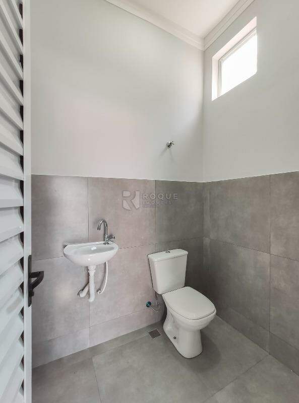 Salão para aluguel no bairro Parque Residencial Santa Eulália: WC social 2