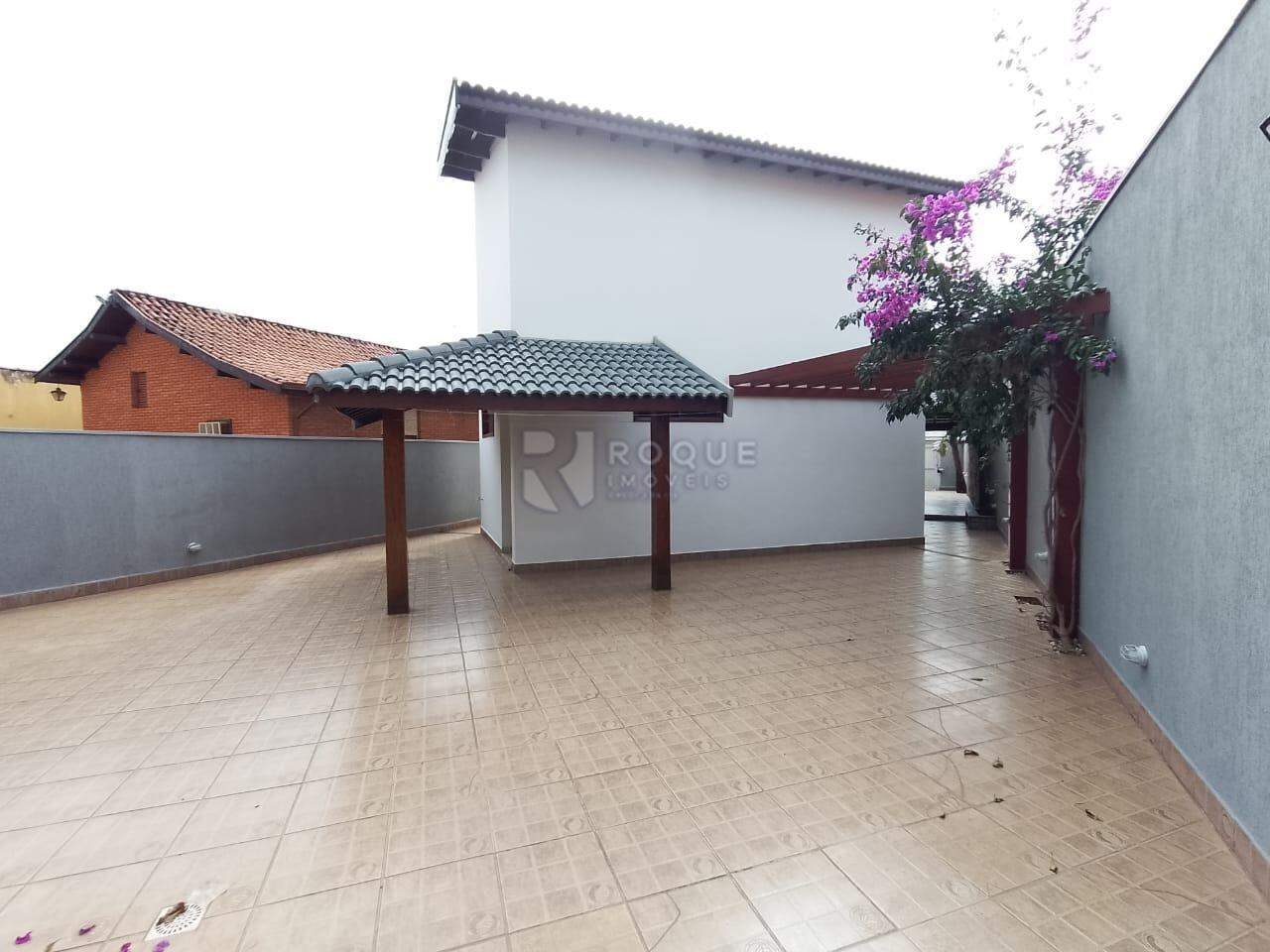 Casa Residencial para aluguel no bairro Vila Primavera: Fundo