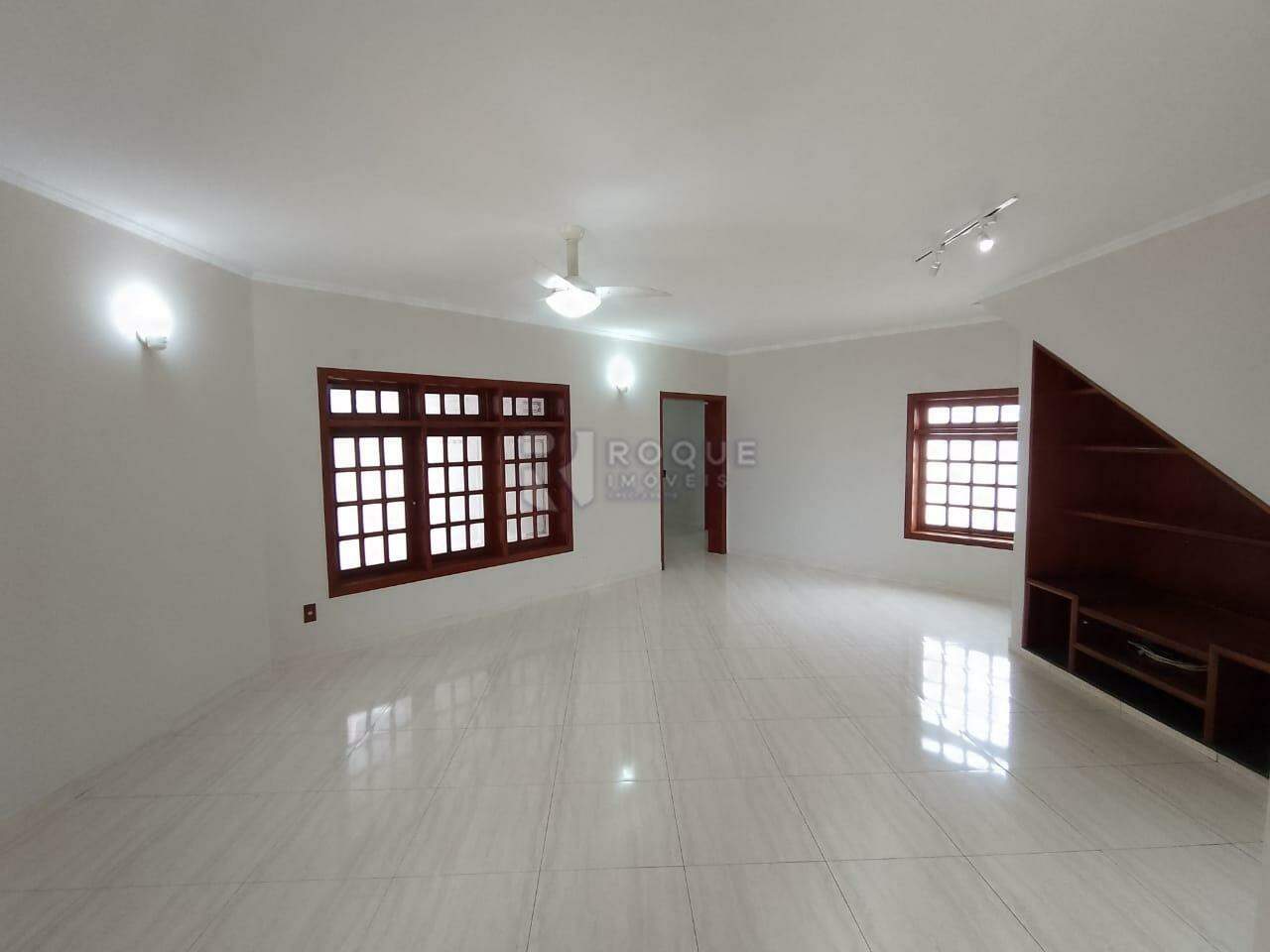 Casa Residencial para aluguel no bairro Vila Primavera: Copa