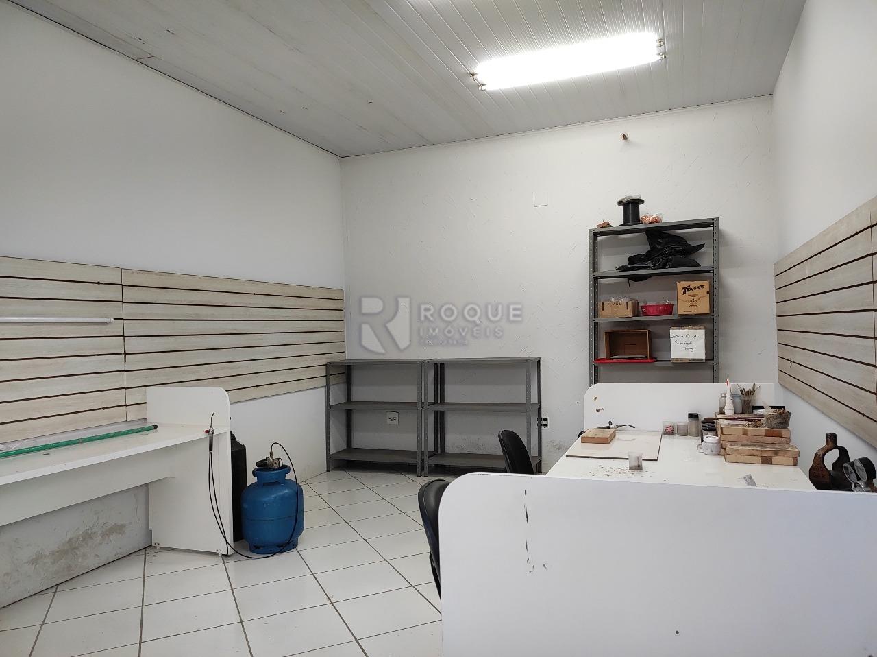 Barracão/Galpão à venda no bairro Vila Santa Lina: 