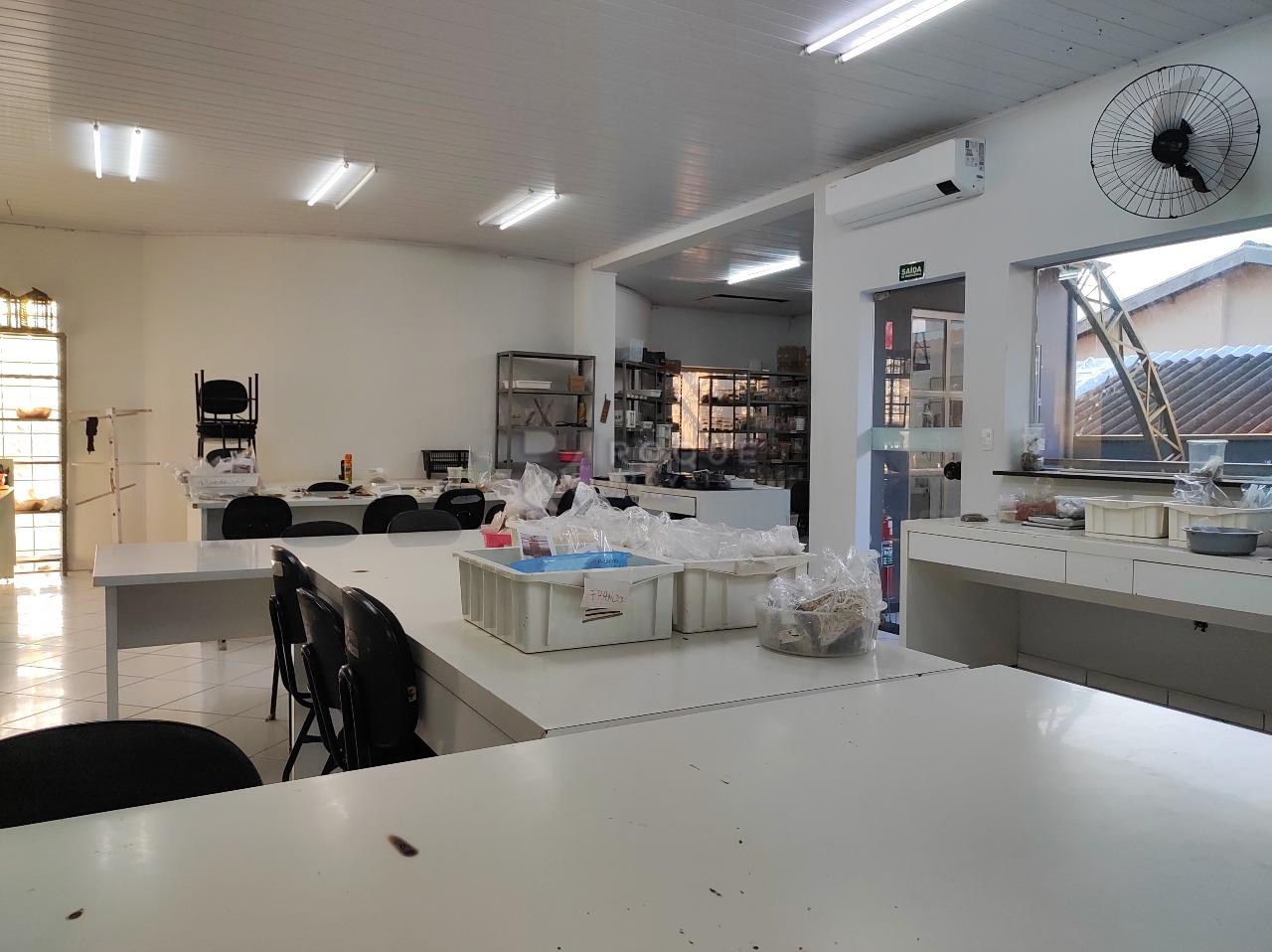 Barracão/Galpão à venda no bairro Vila Santa Lina: 