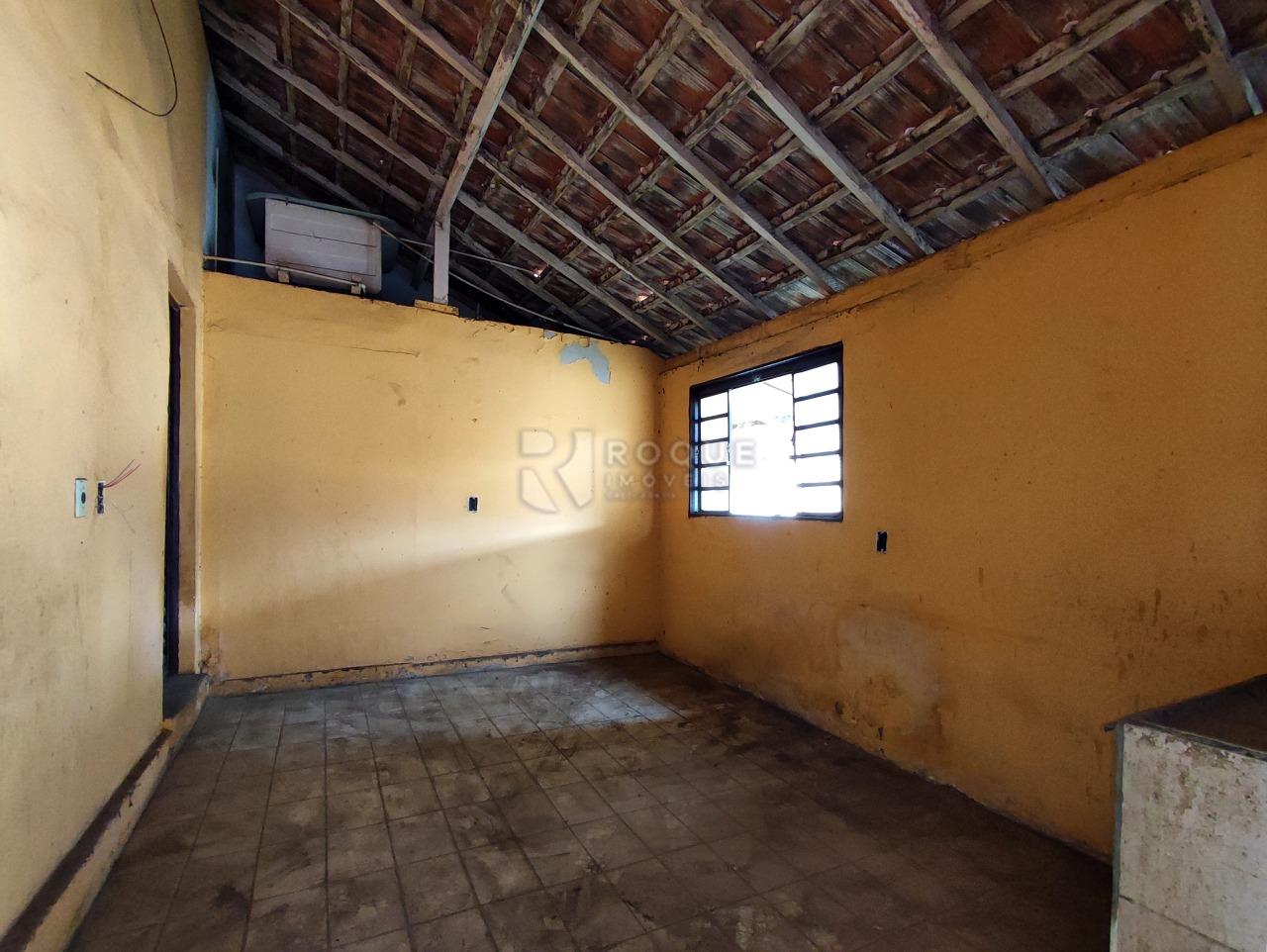 Casa Comercial à venda no bairro Jardim Nossa Senhora de Fátima: SALA 3 EDÍCULA