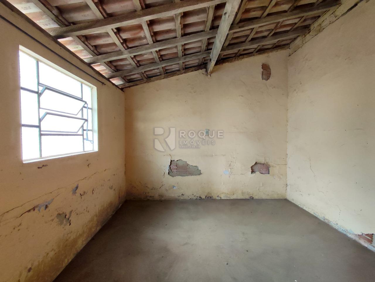 Casa Comercial à venda no bairro Jardim Nossa Senhora de Fátima: SALA 2 EDÍCULA