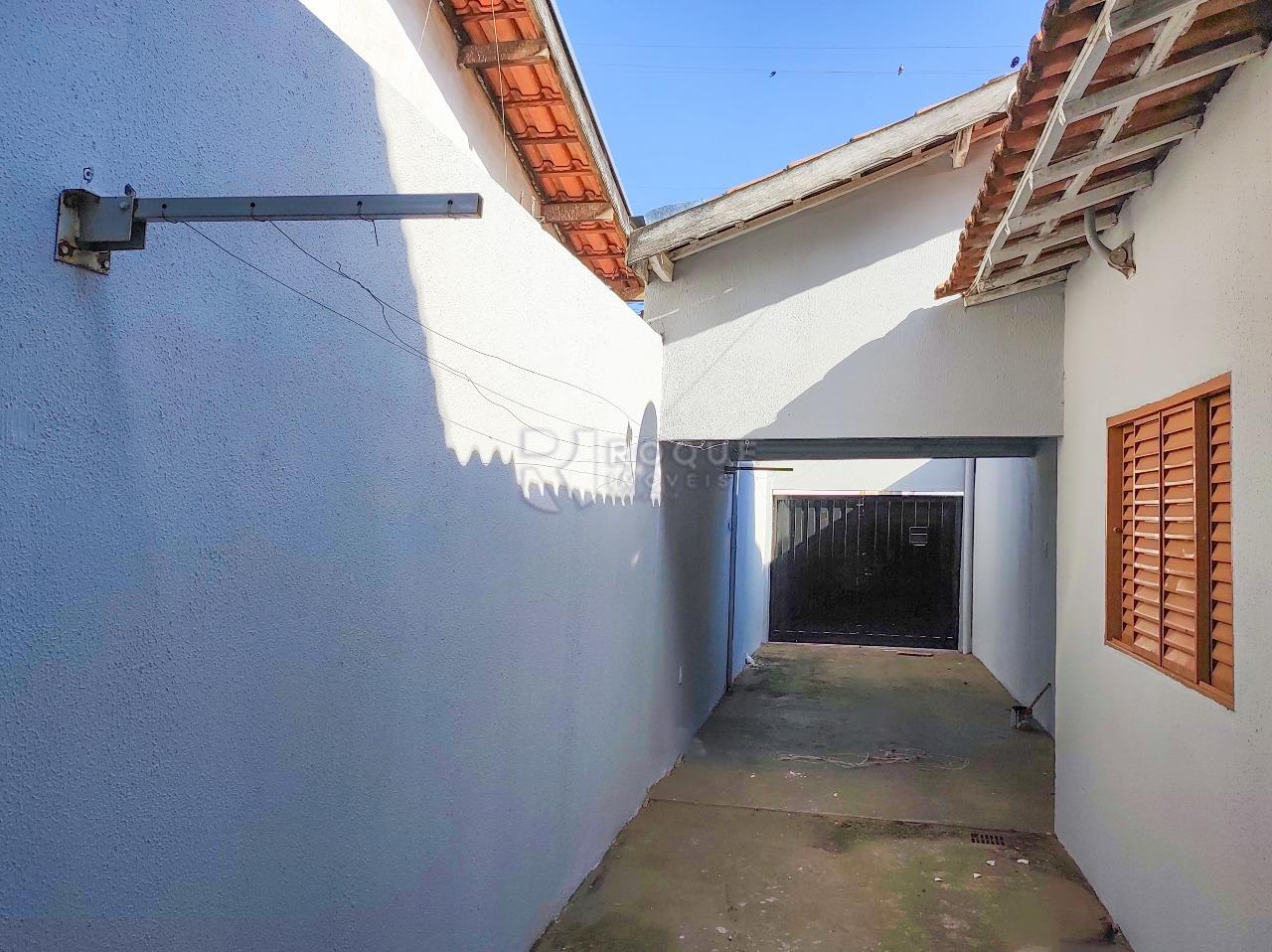 Casa Residencial à venda no bairro Parque Residencial Belinha Ometto: GARAGEM