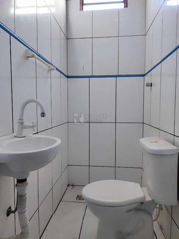 Casa Residencial à venda no bairro Parque Residencial Belinha Ometto: BANHEIRO SOCIAL