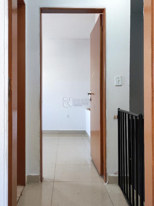 Casa Residencial à venda no bairro Parque Residencial Belinha Ometto: PISO SUPERIOR