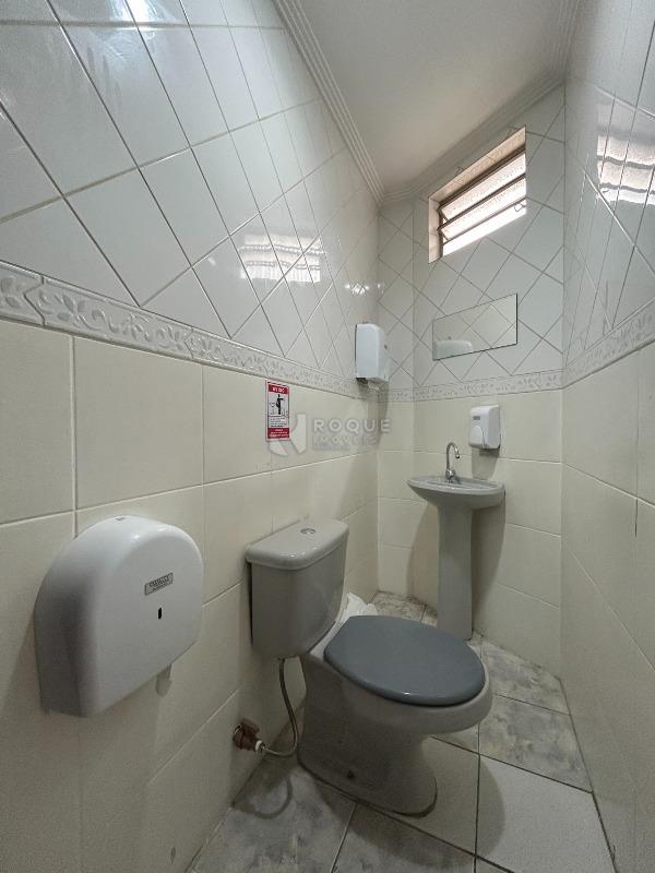 Salão para aluguel no bairro Centro: WC social 2