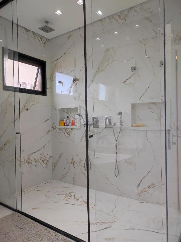 Casa em condomínio à venda no bairro Residencial Casalbuono: WC SUÍTE MASTER