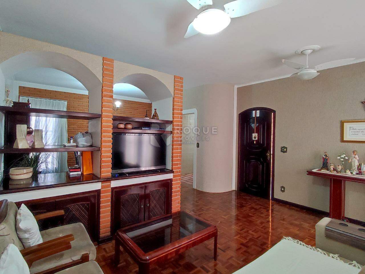 Casa Residencial à venda no bairro Jardim Nossa Senhora do Amparo: SALA DE TV