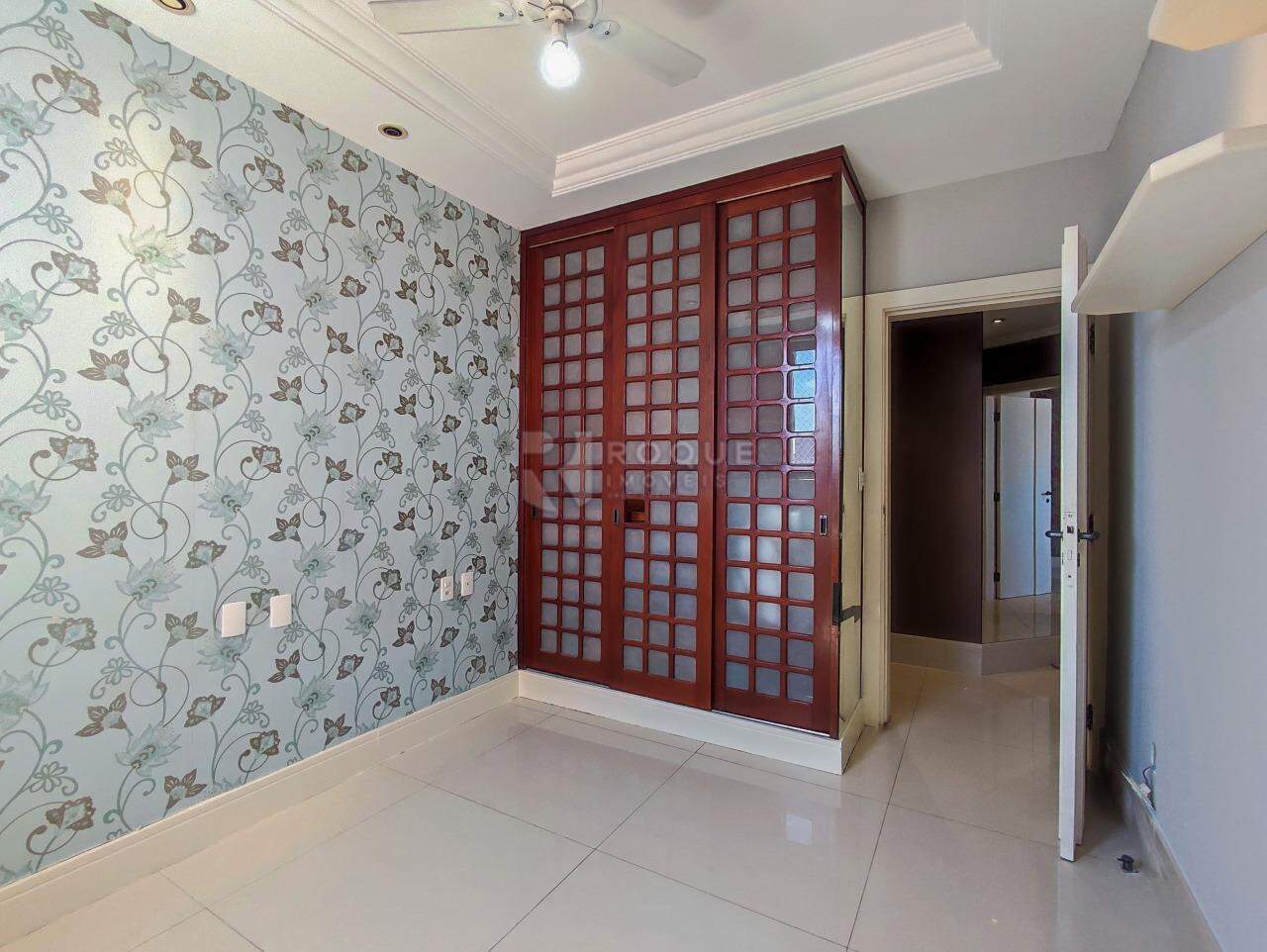 Apartamento à venda no bairro Centro: SUÍTE