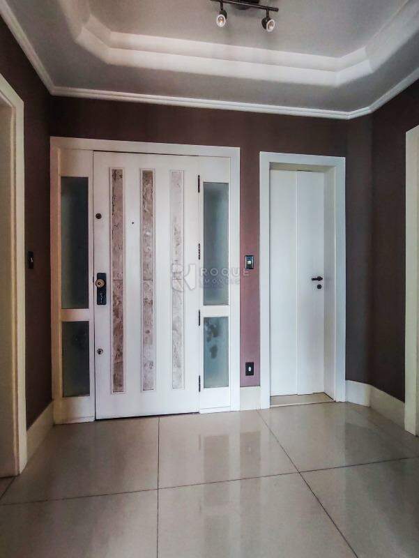 Apartamento à venda no bairro Centro: HALL DE ENTRADA