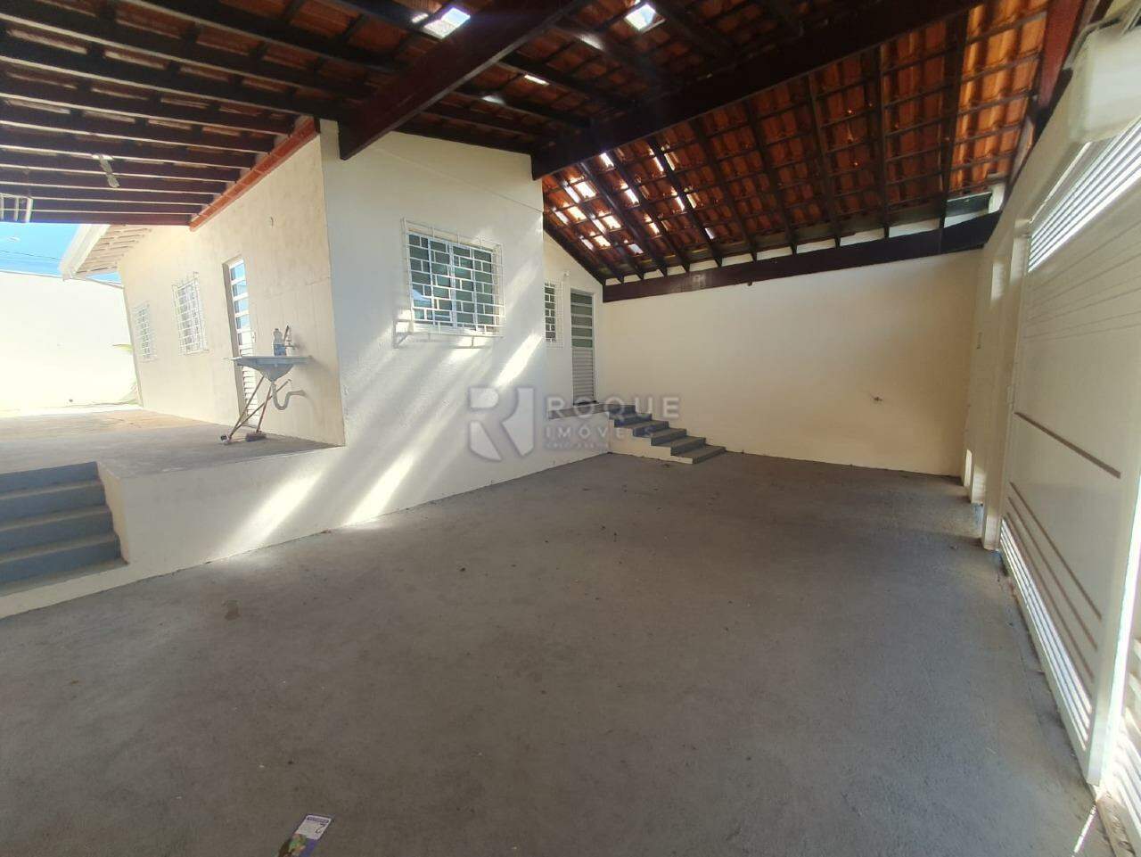 Casa Residencial para aluguel no bairro Jardim Residencial José Cortez: Garagem