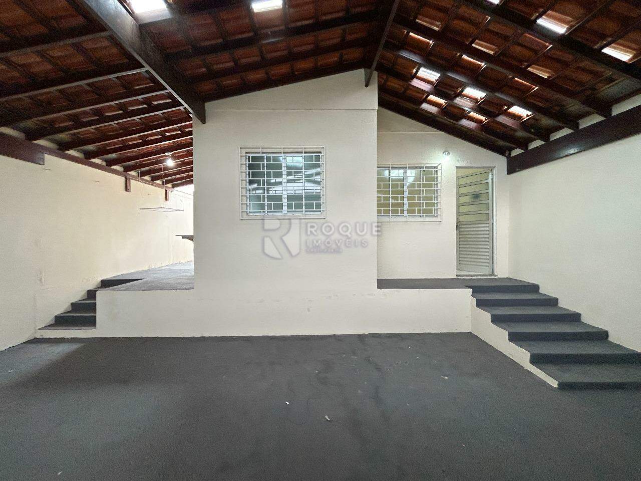 Casa Residencial para aluguel no bairro Jardim Residencial José Cortez: Área da frente / Garagem