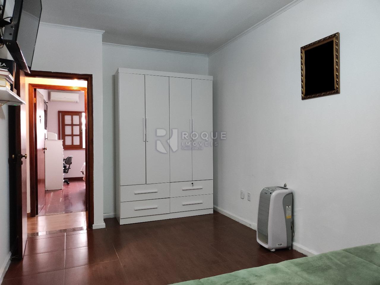 Casa Residencial à venda no bairro Jardim Mediterrâneo: SUÍTE