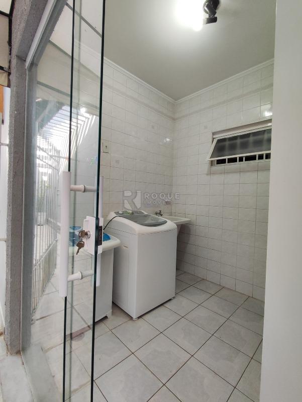 Casa Residencial à venda no bairro Jardim Mediterrâneo: LAVANDERIA