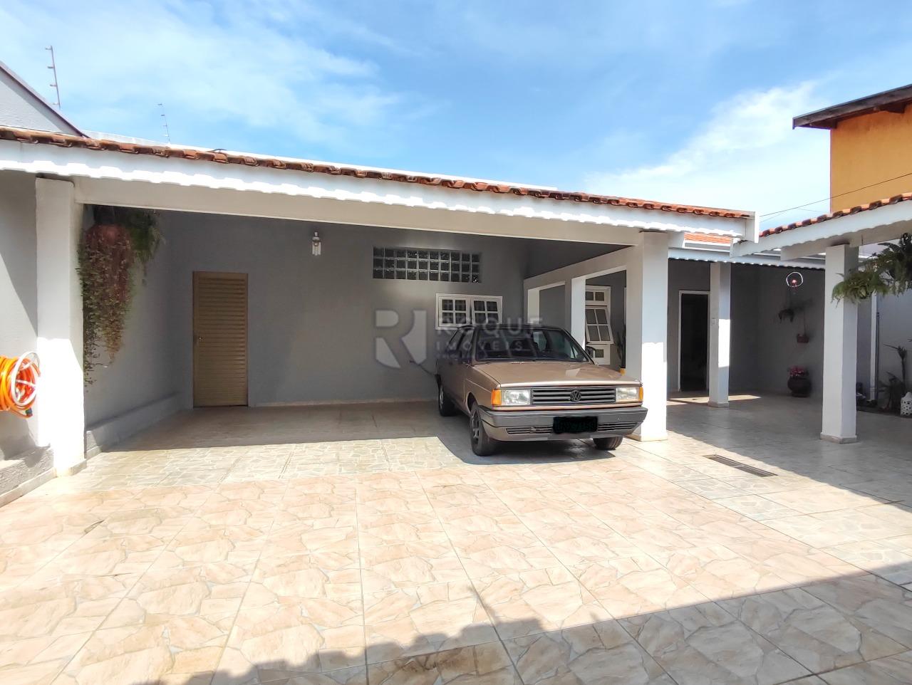 Casa Residencial à venda no bairro Jardim Mediterrâneo: QUINTAL