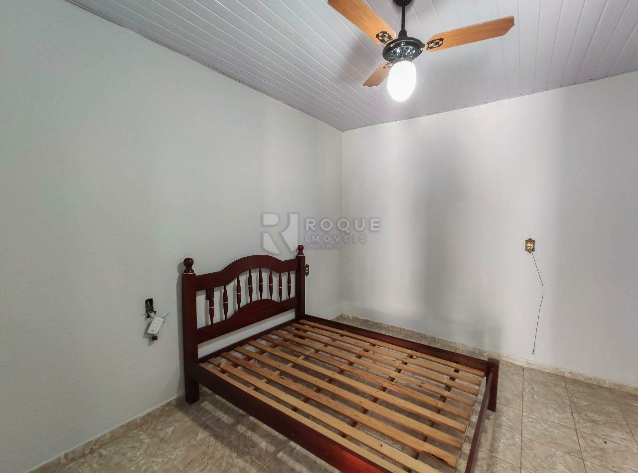Casa Residencial para aluguel no bairro Jardim Nova Itália: Suíte 2
