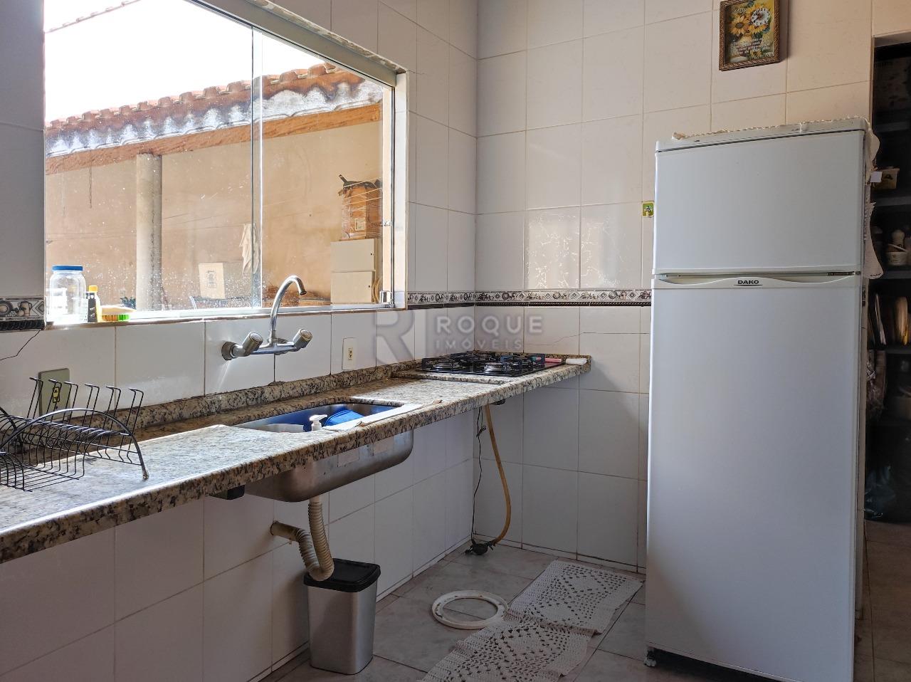 Casa Residencial à venda no bairro Vila Limeiranea: COZINHA
