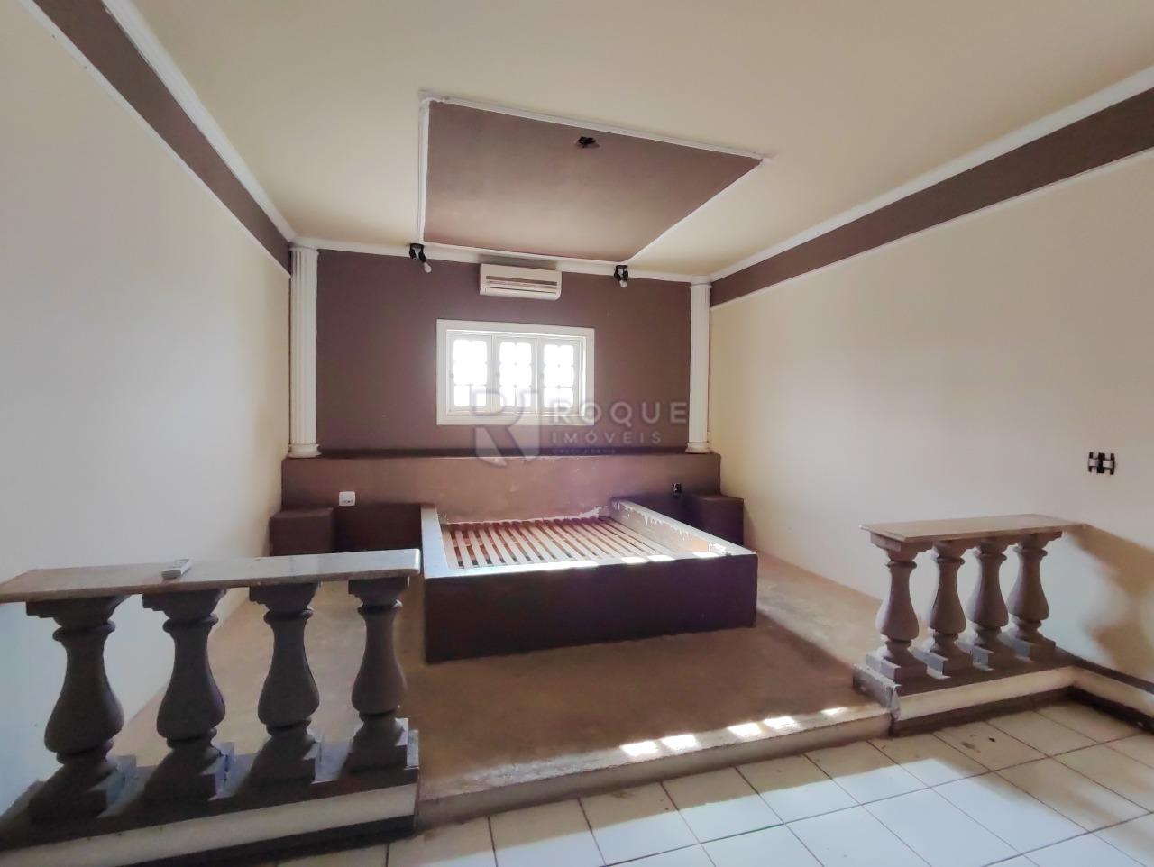 Casa em condomínio à venda no bairro Parque Egisto Ragazzo: SUÍTE MASTER