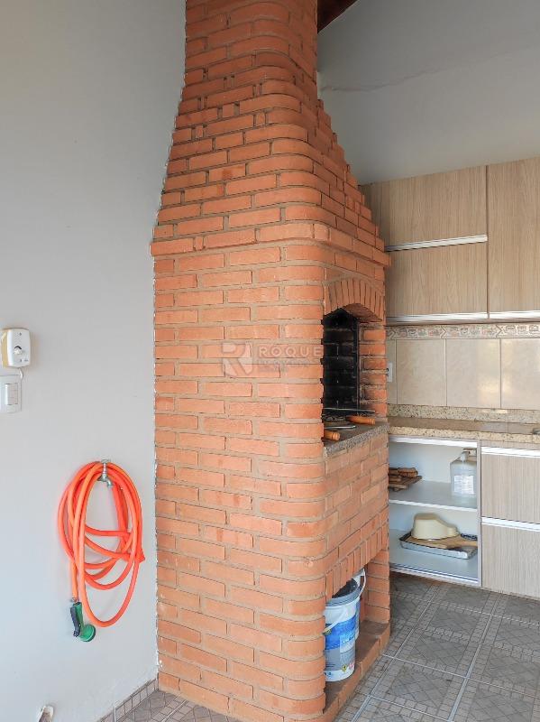 Área de Lazer à venda no bairro Jardim Rossi: CHURRASQUEIRA