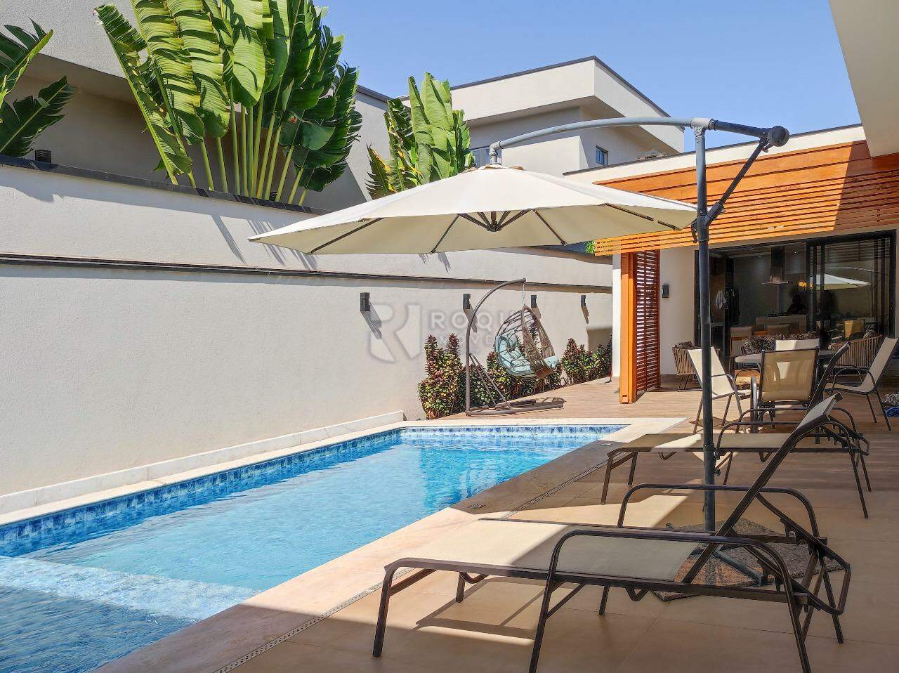 Casa em condomínio à venda no bairro Jardim Florença: ÁREA EXTERNA