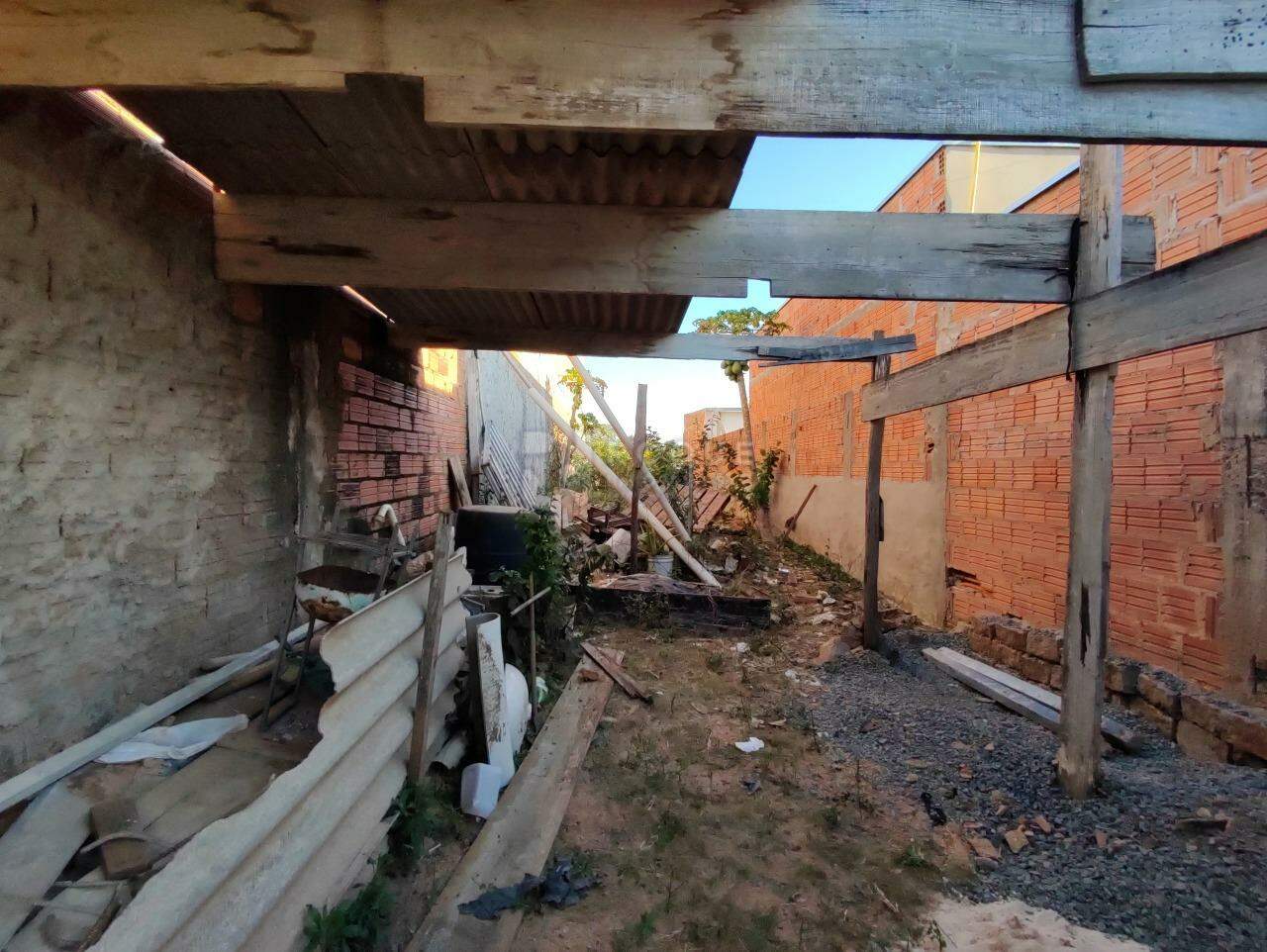 Casa Residencial à venda no bairro Jardim dos Jequitibás: TERRENO