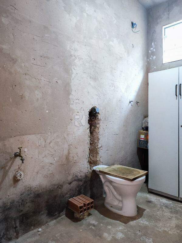 Casa Residencial à venda no bairro Residencial Palmeira Real: WC SUÍTE