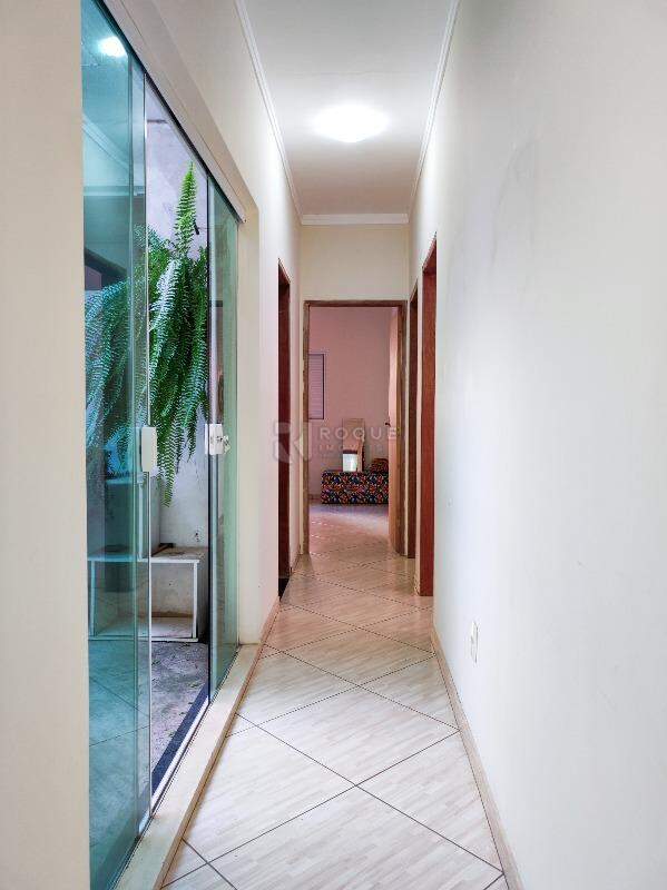 Casa Residencial à venda no bairro Residencial Palmeira Real: CORREDOR INTENRO