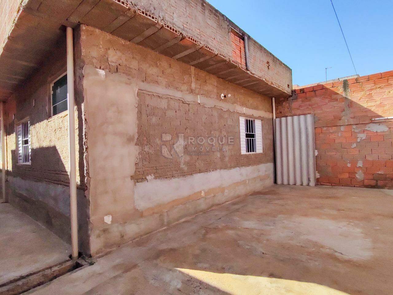 Casa Residencial à venda no bairro Residencial Palmeira Real: FUNDOS