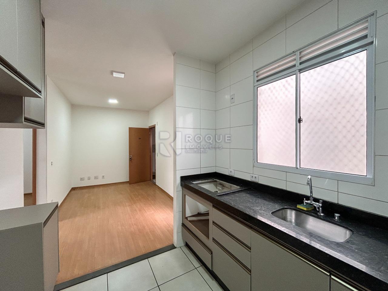 Apartamento para aluguel no bairro Graminha: Cozinha 