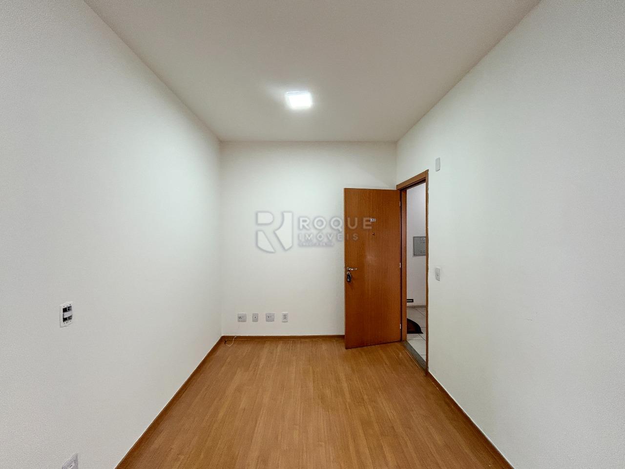 Apartamento para aluguel no bairro Graminha: Sala 