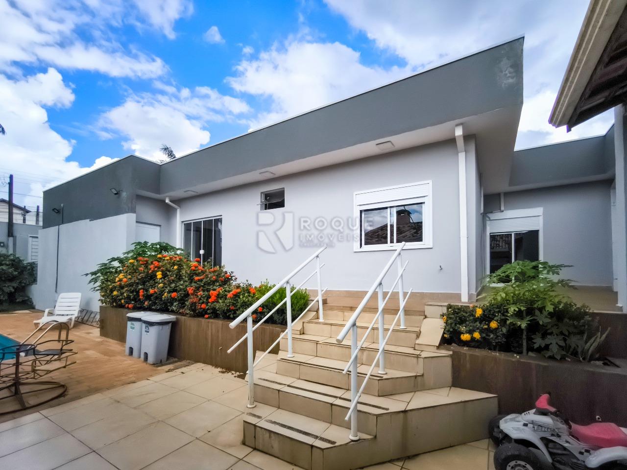 Casa Residencial à venda no bairro Jardim Canaa: ÁREA EXTERNA