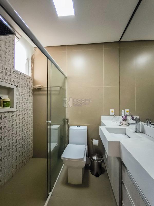 Casa Residencial à venda no bairro Jardim Canaa: WC SUÍTE 1