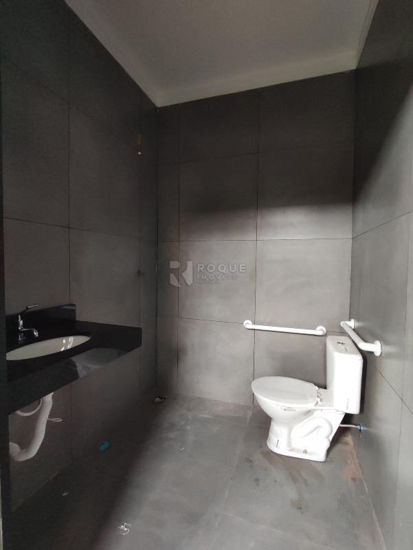 Barracão/Galpão à venda no bairro Jardim dos Jequitibás: BANHERO ADAPTADO 2