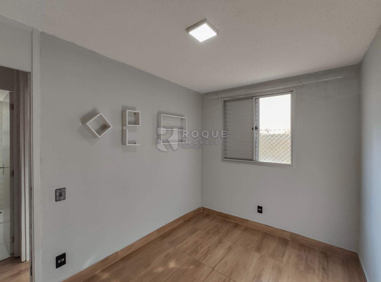 Apartamento à venda no bairro Parque Hippolyto: Dormitório 1