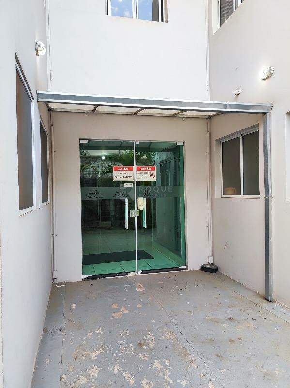 Apartamento à venda no bairro Vila Teixeira Marques: HALL DE ENTRADA