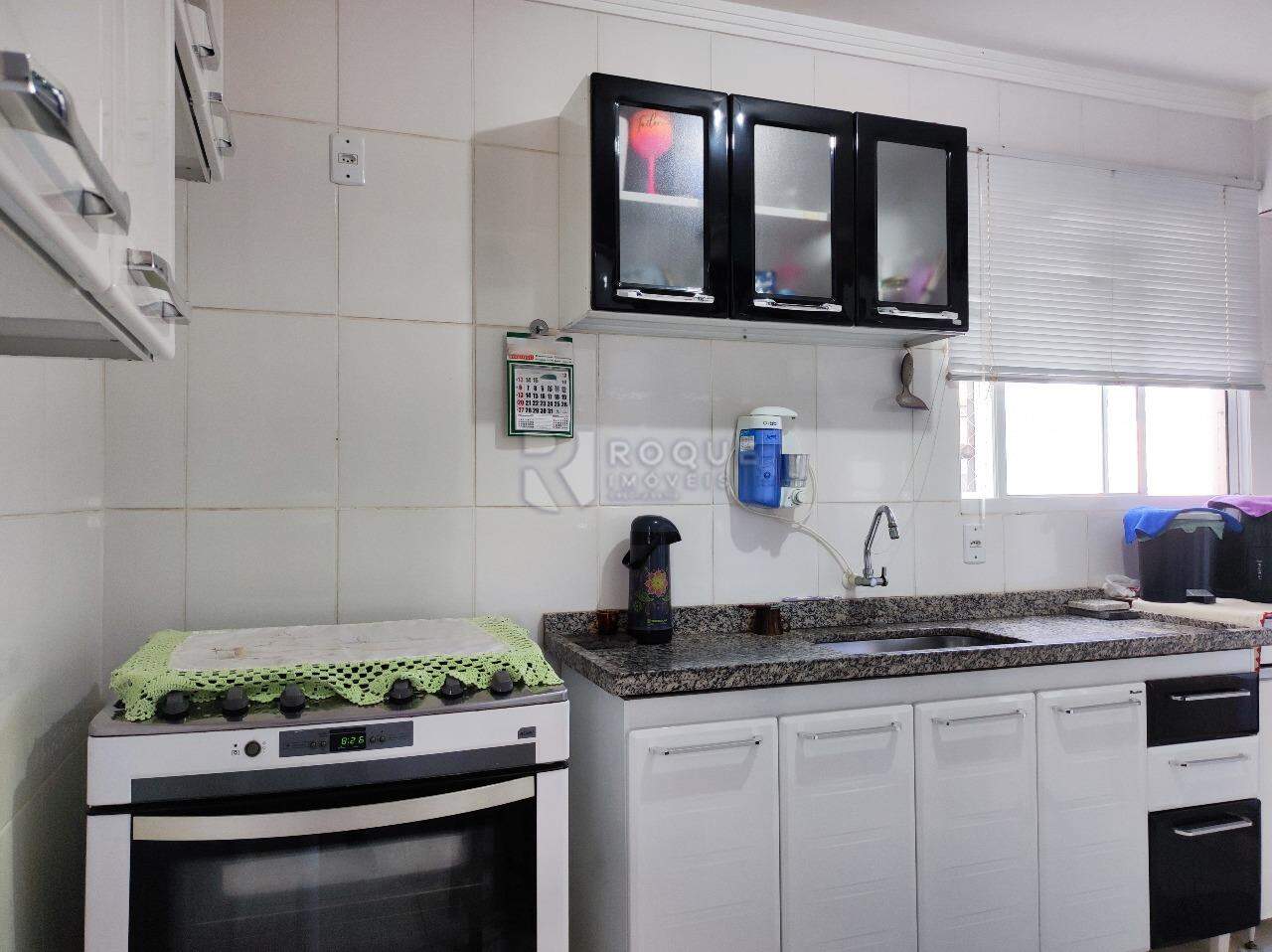 Apartamento à venda no bairro Vila Teixeira Marques: COZINHA