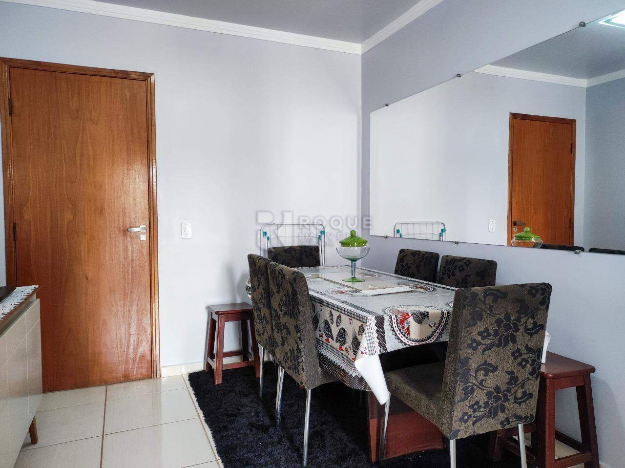 Apartamento à venda no bairro Vila Teixeira Marques: SALA DE JANTAR