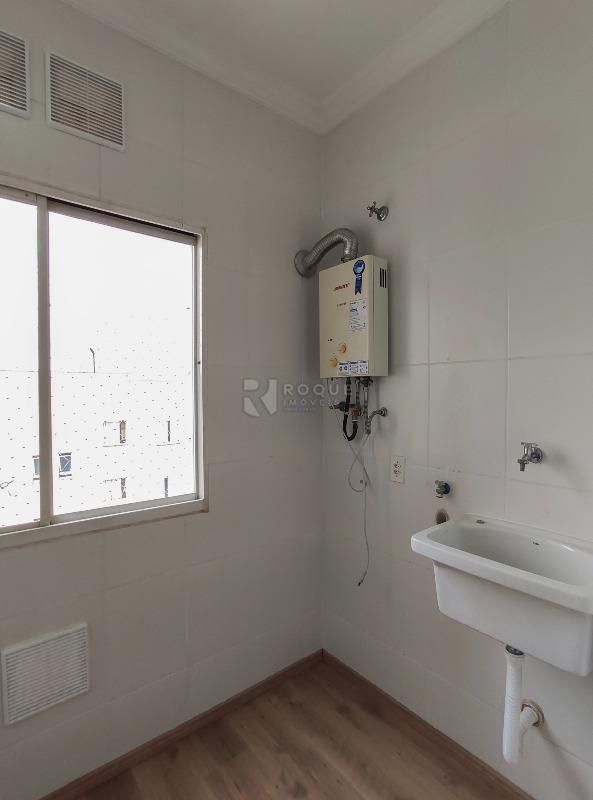 Apartamento para aluguel no bairro Vila Queiroz: Área de serviço 