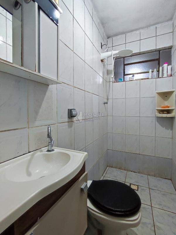 Casa Residencial à venda no bairro Residencial Econômico Manoel Simão de Barros Levy: BANHEIRO SOCIAL