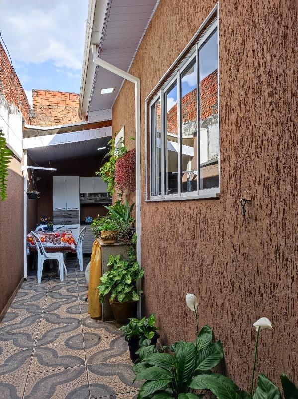 Casa Residencial à venda no bairro Parque Residencial Santa Eulália: LATERAL EXTERNA